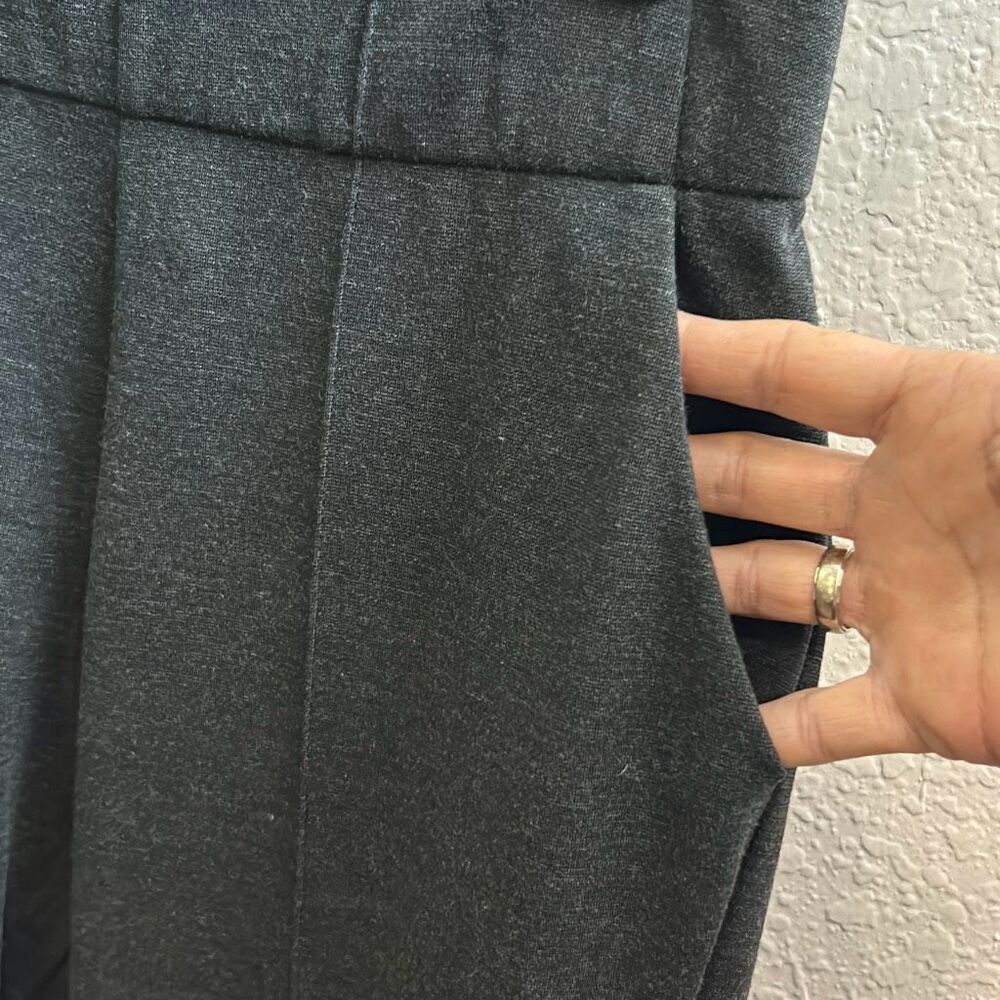 B1/3 Kirkland ladies, comfort waistband stretchy pants size small petite - Picture 3 of 7